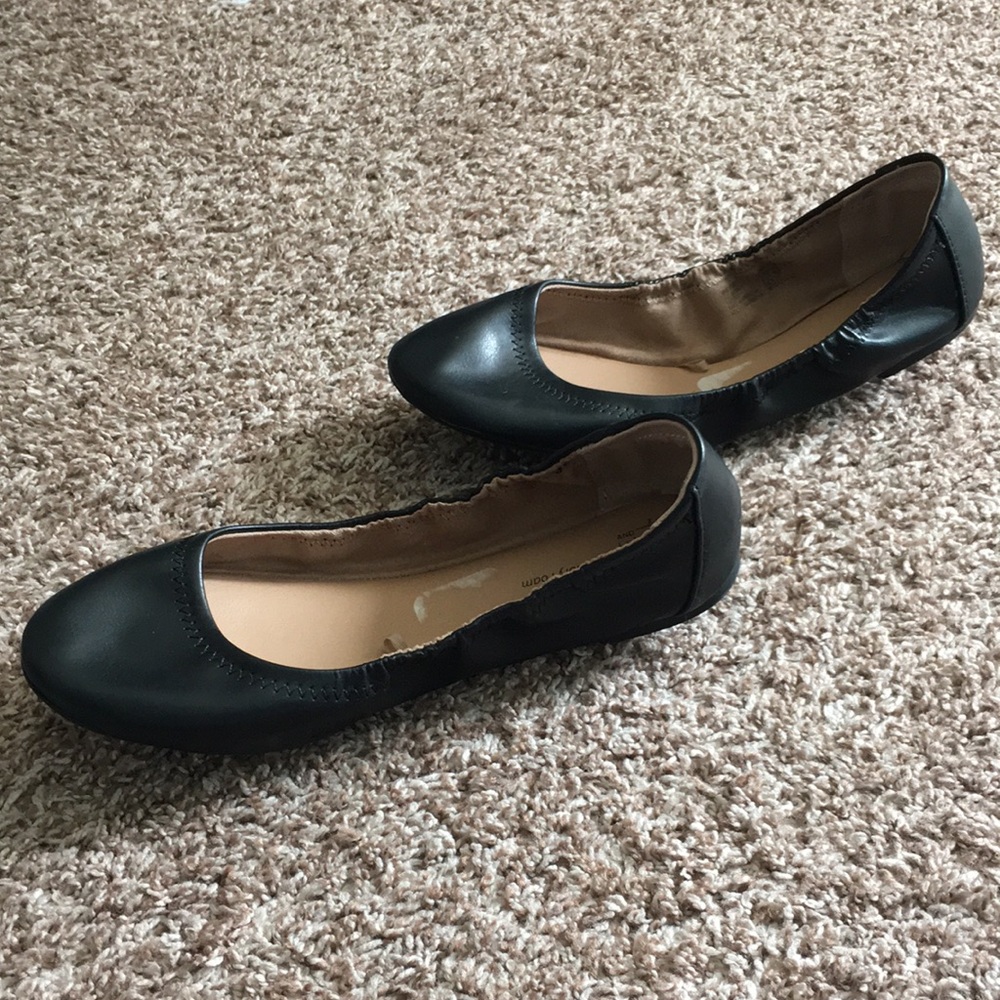 Flats - Picture 3 of 4
